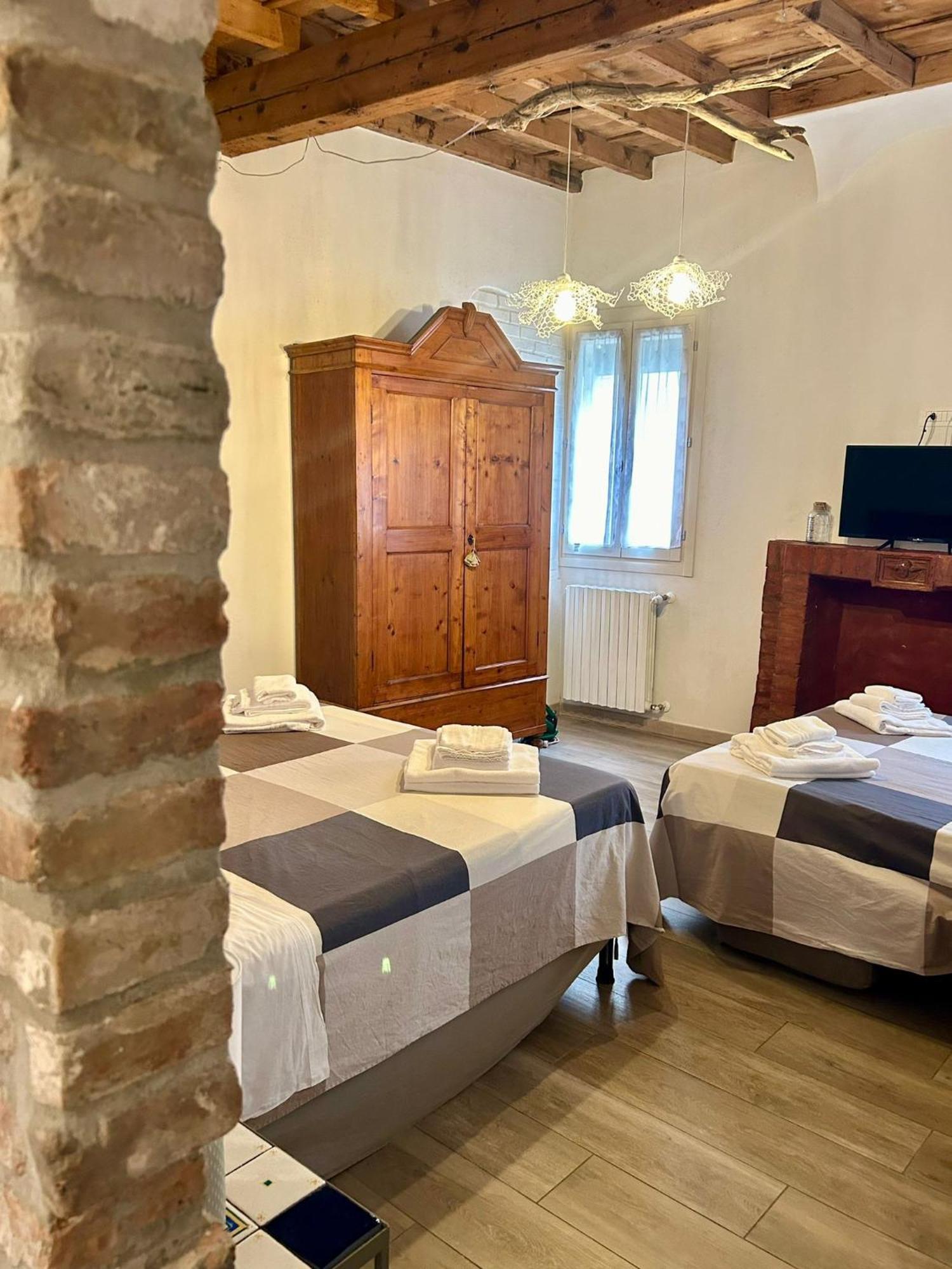 Green Rooms Ferrara Ngoại thất bức ảnh